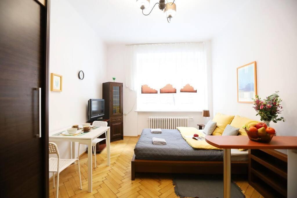 Batorego Cosy Apartment Krakau Exterior foto