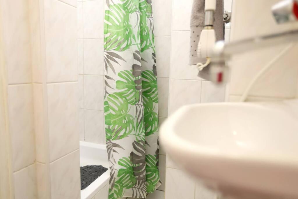 Batorego Cosy Apartment Krakau Exterior foto