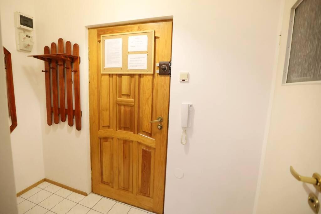 Batorego Cosy Apartment Krakau Exterior foto
